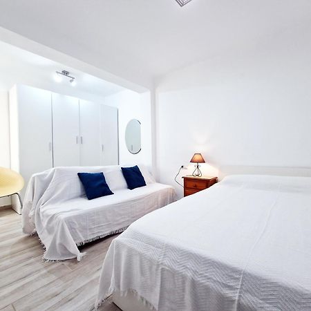 Aa Guest - Sol Eco Apartment Lateral Sea Views Фуeнхирола Екстериор снимка