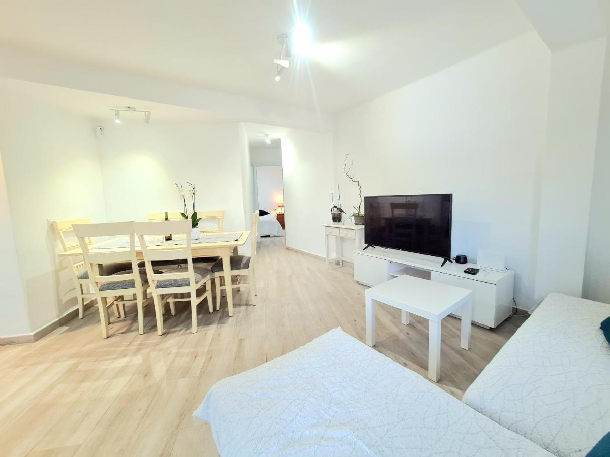 Aa Guest - Sol Eco Apartment Lateral Sea Views Фуeнхирола Екстериор снимка